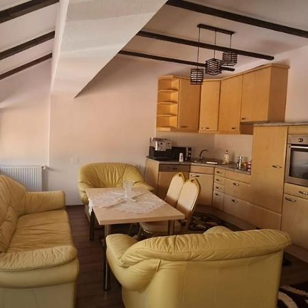 La Ovi Hotel Făgăraş Exterior foto